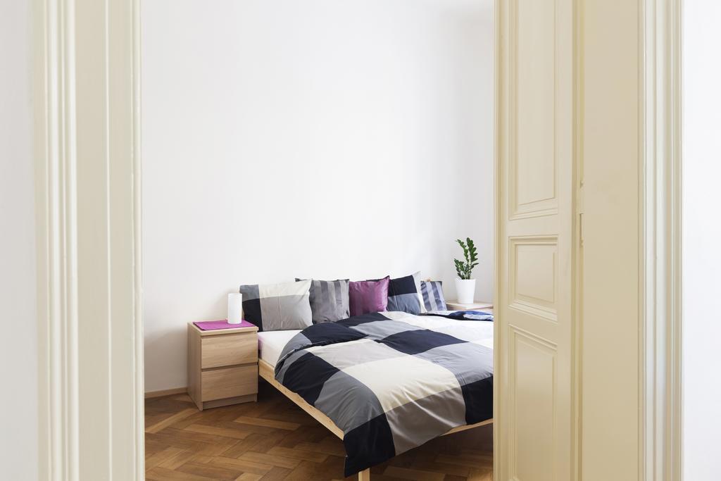Hanan's Pstrossova Apartamento *